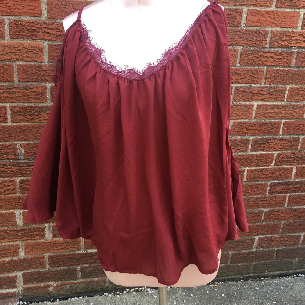 Cold shoulder Wine plus size top