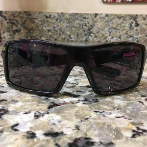 Authentic Oakley Eyepatch 1.0 Sunglasses