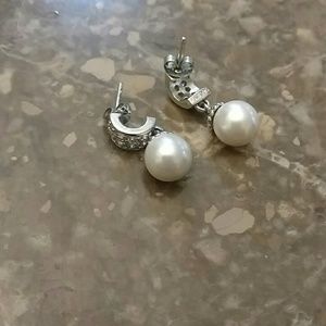 Sterling silver & pearl earrings dainty