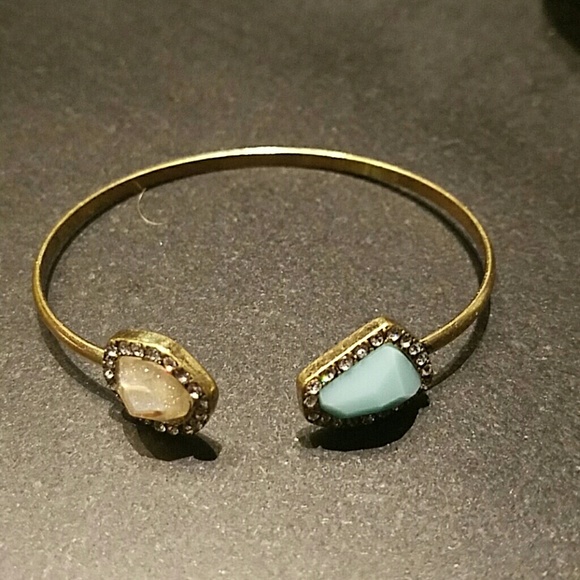 Gold bracelet