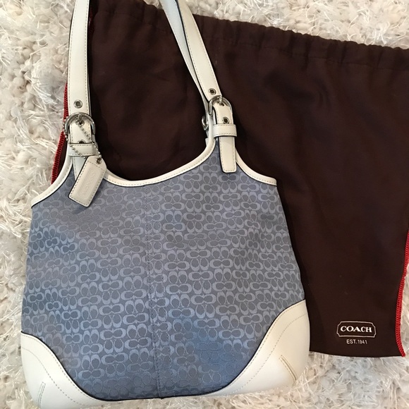 ❌SOLD❌ Authentic COACH handbag