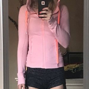 Lululemon light pink jacket