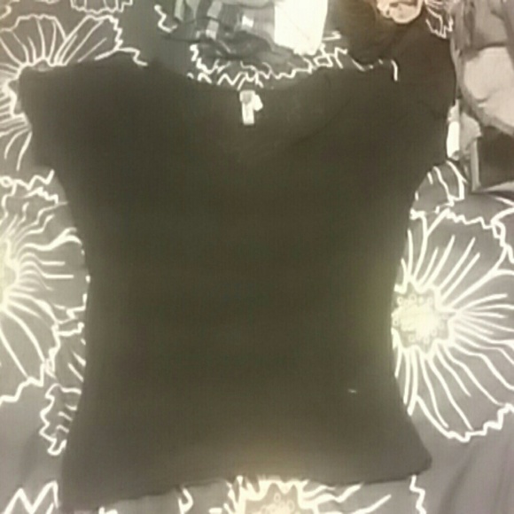 Short sleeve sweater