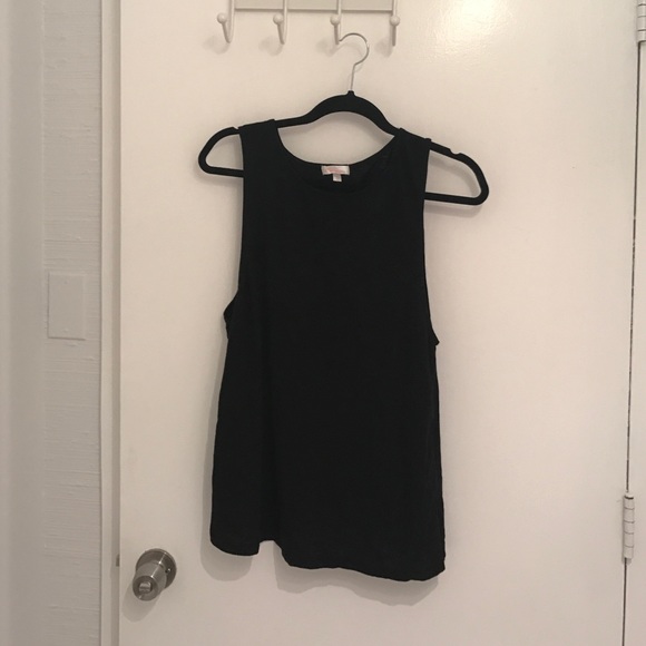 Black Split Back Tank - Picture 1 of 4