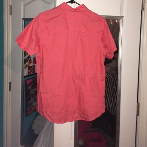 Magellan button down - Picture 2 of 4