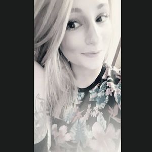 Meet your Posher, Candace-nicole