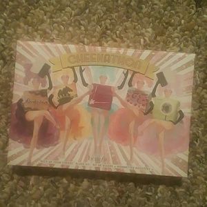 Benefit Cheekathon Palette