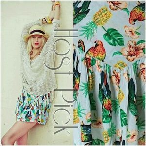 3/$30 NWT LF XS Parrot Pineapple Tropical Skirt