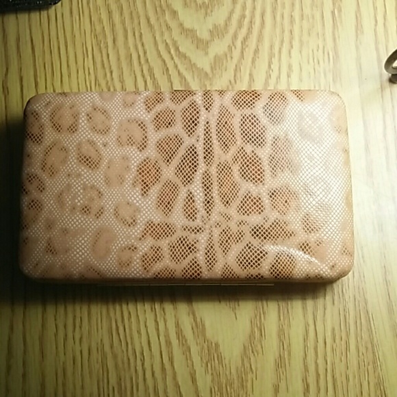 Brown leopard print wallet - Picture 2 of 4