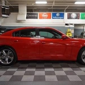 Meet your Posher, Dena