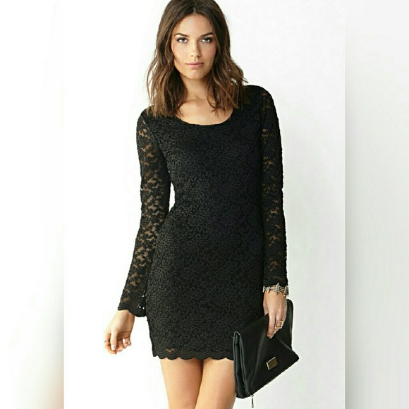 Black lace dress - Picture 2 of 5