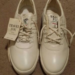 Travel Fox Calfskin sneakers