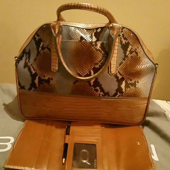 SOLD - Brahmin Hudson Satchel & Wallet Set - Picture 2 of 3