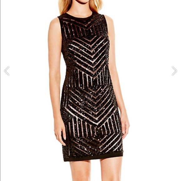 Vince Camino NWT Sequin Shift dress Size 8.