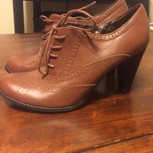 American Eagle Heels