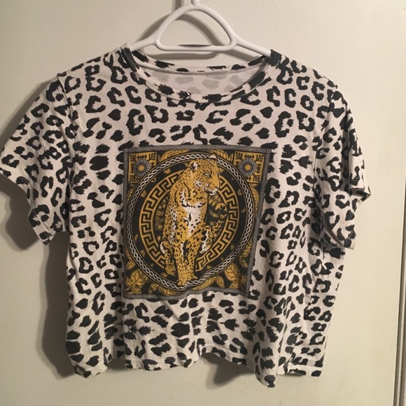 Crop Tee cheetah print