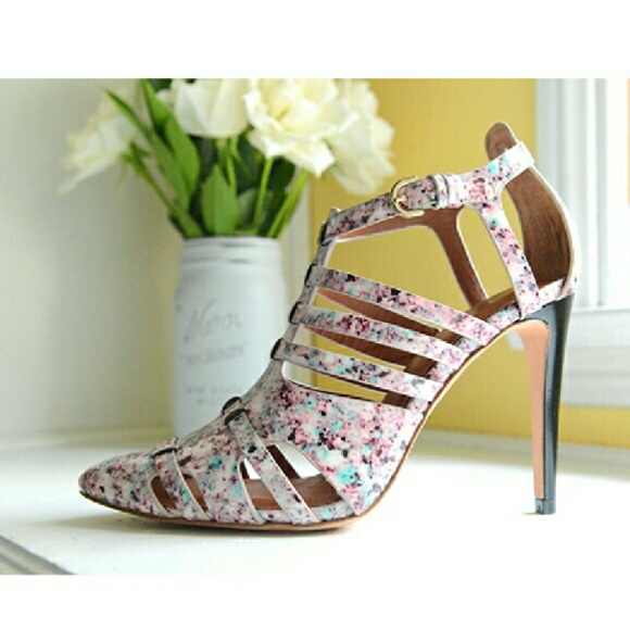 Rebecca Minkoff Shoes - 1DAY-SALE: Rebecca Minkoff Floral Patent Heel