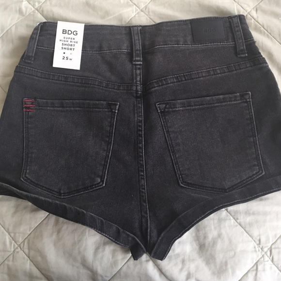 Urban Outfitters Super High Rise Short - Picture 2 of 3