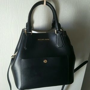 Michael Kors Greenwich