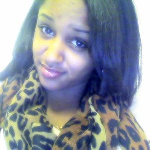 Meet your Posher, Latia