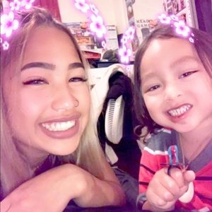 Meet your Posher, Maria