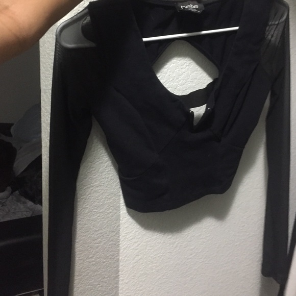 Black see-through sleeve crop top
