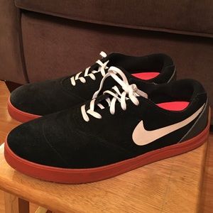Nike Eric Koston 2 suede size 11.5