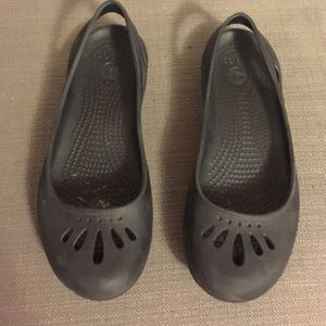 Light, comfortable sling backs / Mary Janes