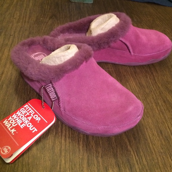 Fitflop suede fur lined clogs/slippers