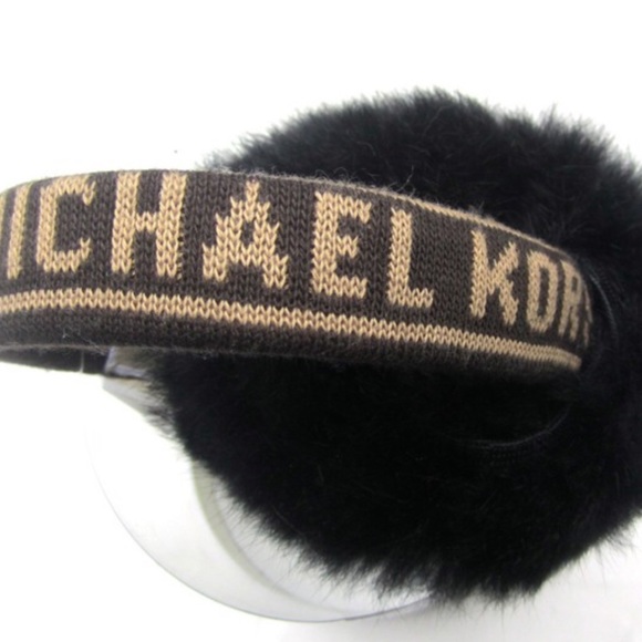 Michael Kors Ear Muffs - Picture 4 of 4
