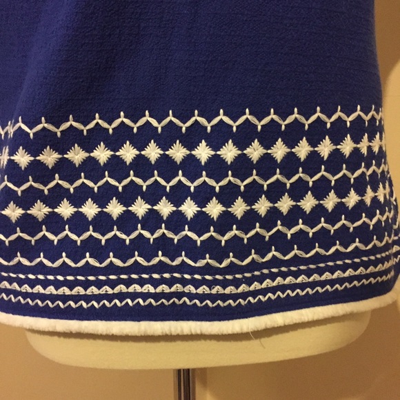 NWT Banana Republic Embroidered Top - Picture 4 of 4