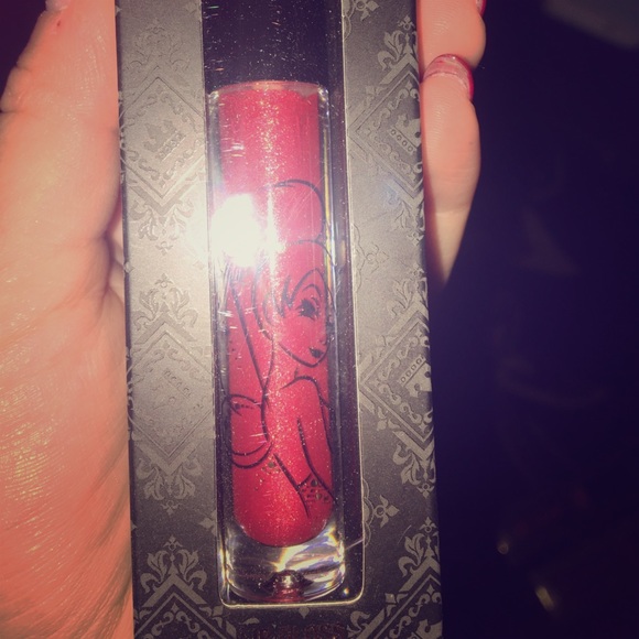 Beautifully Disney Tinkerbell Lipgloss - Picture 2 of 3