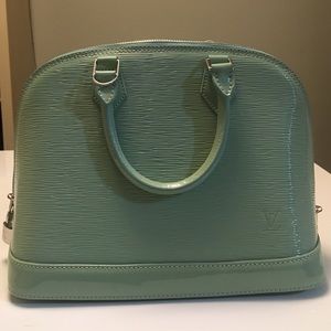 3 bags Louis Vuitton faux leather Mint an Alma