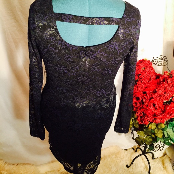 Forever 21 lace bodycon dress - Picture 3 of 7