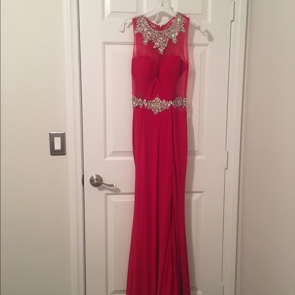 red sweetheart prom dress