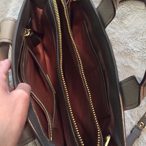 100% Authentic Miu Miu handbag - Picture 4 of 4