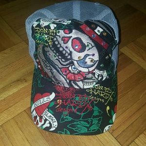 💖Ed Hardy snapback hat!!