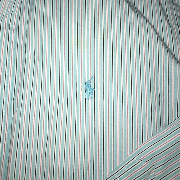 Polo Button Down - Picture 2 of 3