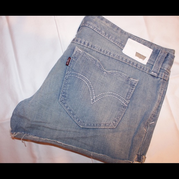 Denim shorts in perfect condition!