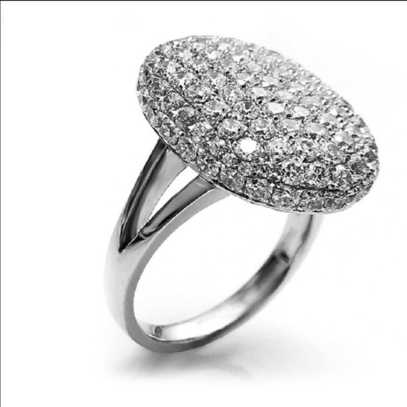 Lovely!  Twilight (Bella) inspired ring.