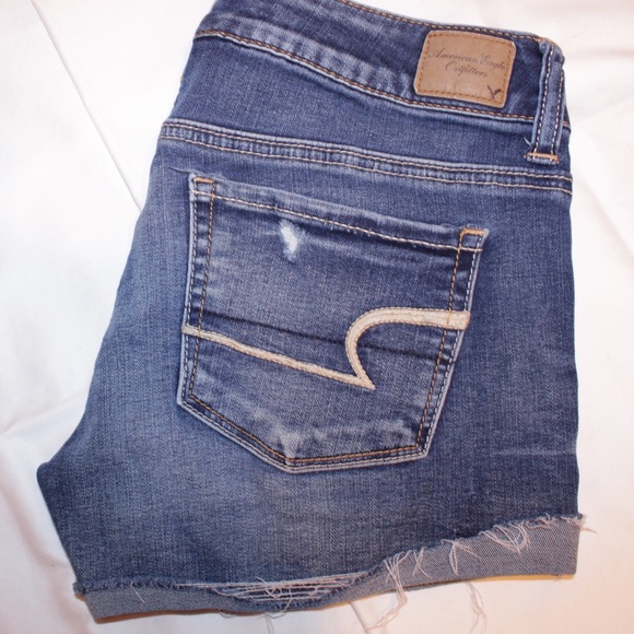 American Eagle 🦅 denim shorts. Great condition!
