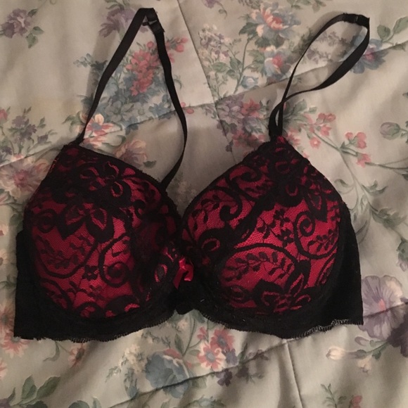 Bra - Picture 1 of 1