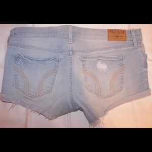 Light wash Hollister denim shorts