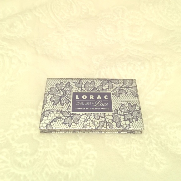 Lorac- love, lust, & lace 3099-Shimmer