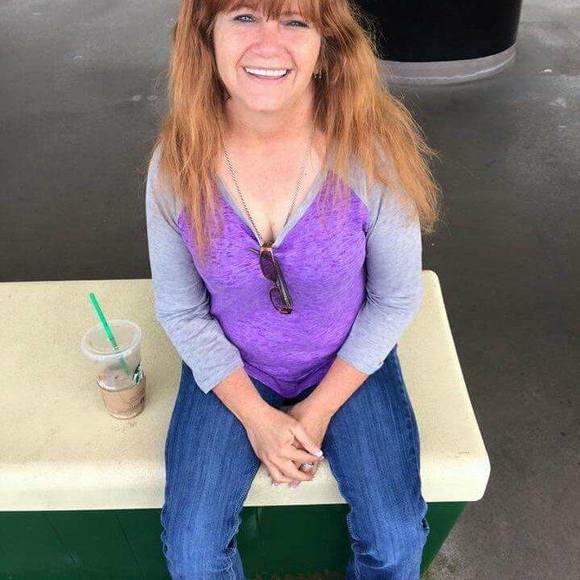 Meet your Posher, Lilred - Picture 1 of 1