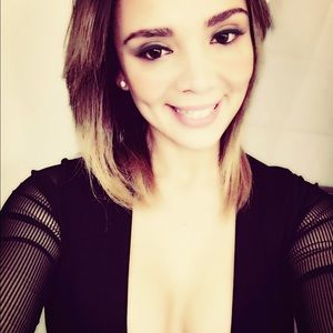 Meet your Posher, Noemi