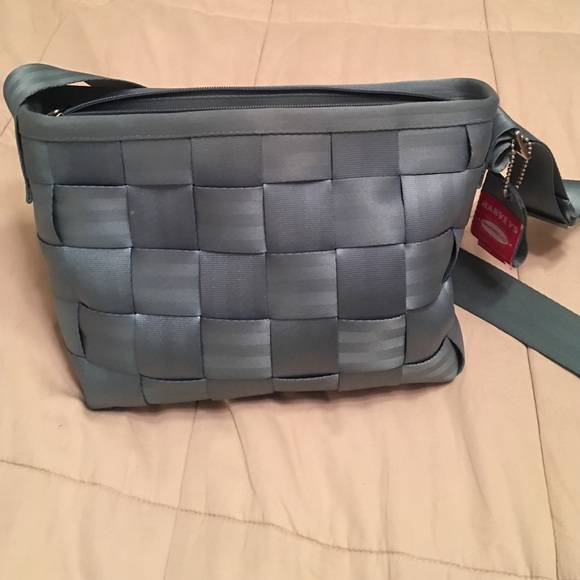 Harvey's seatbelt messenger bag