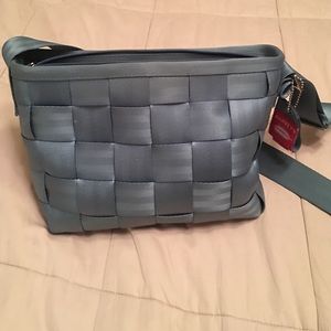 Harvey's seatbelt messenger bag