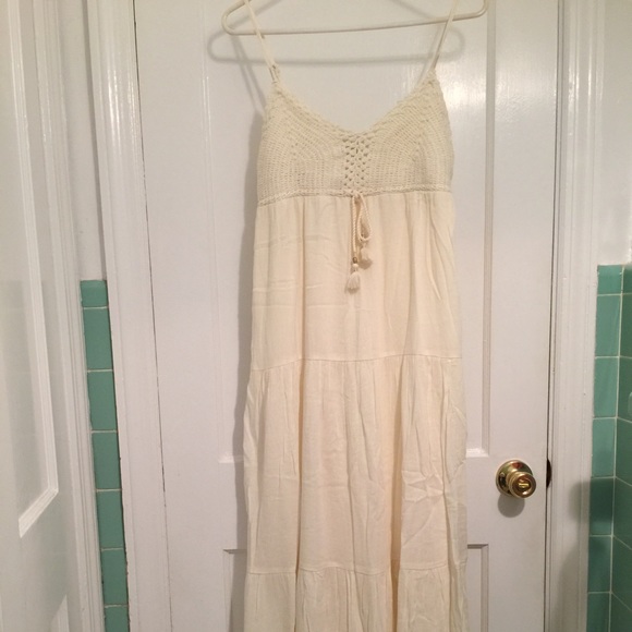 American Eagle long cream dress