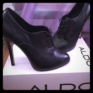 Aldo Black "Narain" bootie 8.5